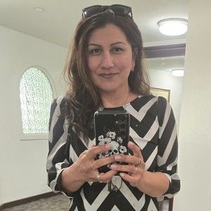 Meet your Posher, Annette